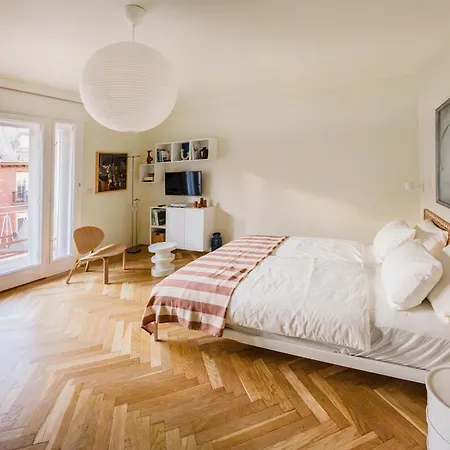 Pannonia View Delight *