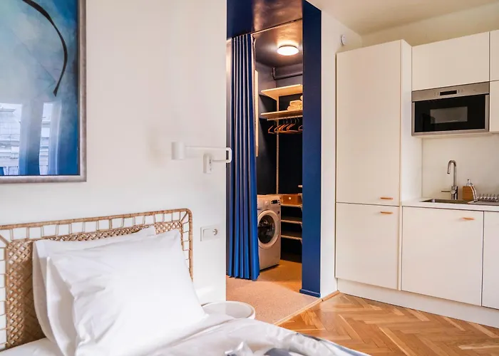 Pannonia View Delight Apartment